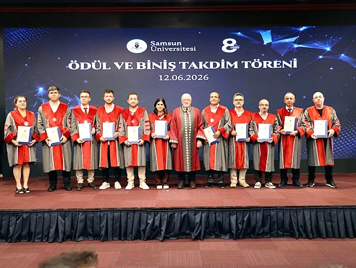 Samsun &Uuml;niversitesi 8. Kuruluş Yıl D&ouml;n&uuml;m&uuml;n&uuml; Biniş Takdim Ve Akademik Performans &Ouml;d&uuml;l T&ouml;reni İle Kutladı